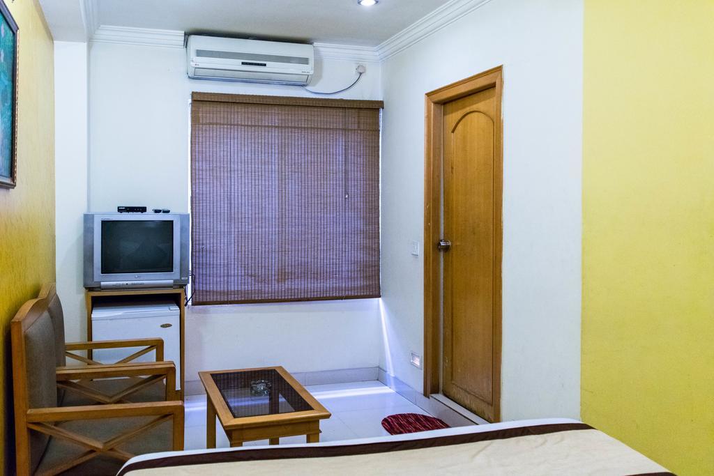 Hotel Oyo 739 Hotel Terminus The Residency Bangalore