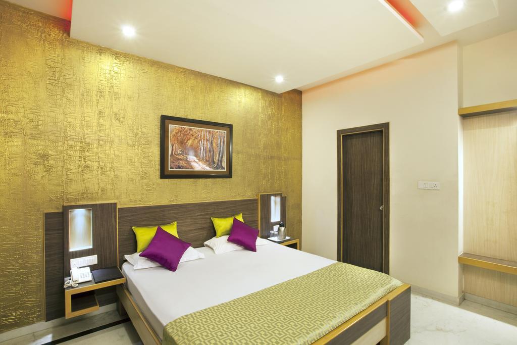 Panchvati Comforts Hotel 3*