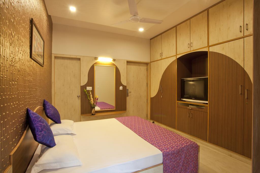 Panchvati Comforts Hotel 3*