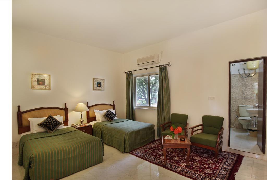 Jayamahal Palace 4*