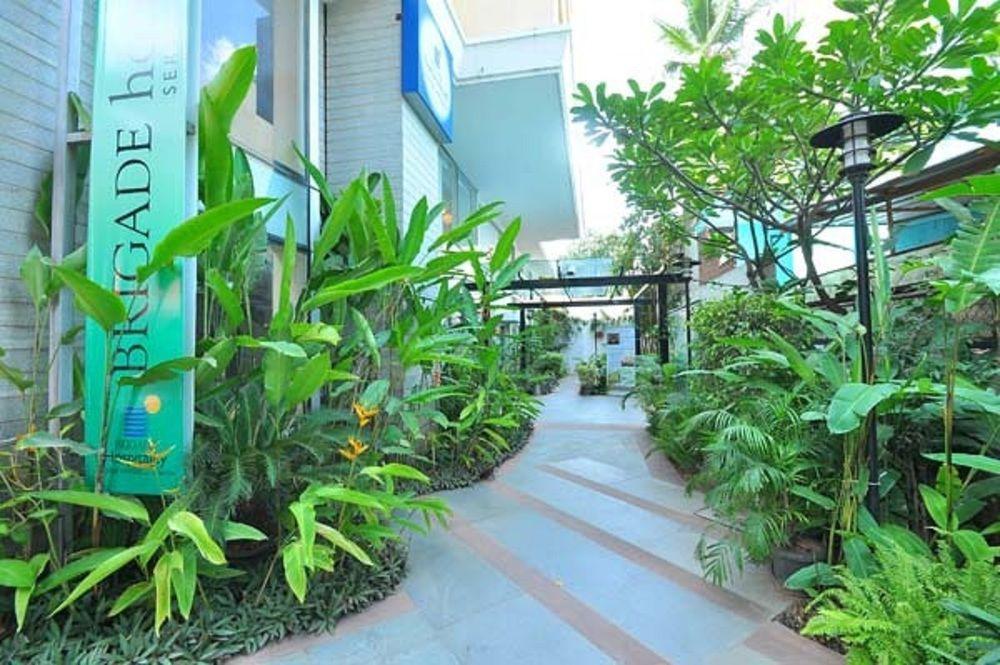 Hotel Amc Comforts
