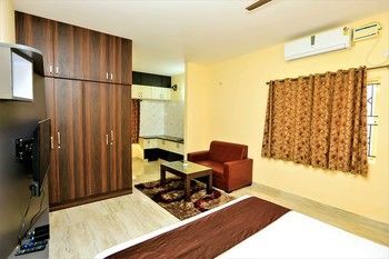 Hotel Fabexpress Wagtail Bangalore
