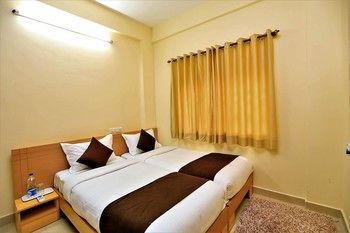 Fabexpress Wagtail Hotel