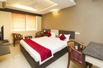 Hotel Oyo Vijayanagar Bangalore