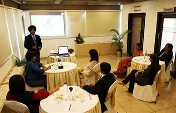 Hotel Amc Comforts Bangalore