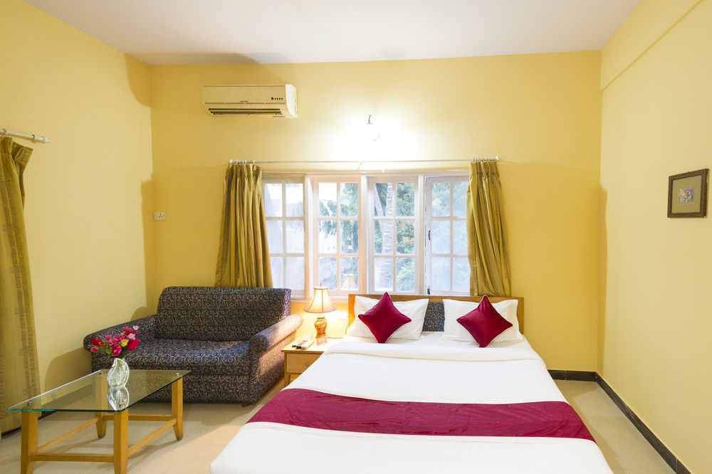 Hotel Umerkot Residency