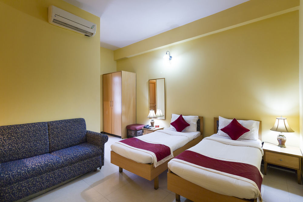 Hotel Umerkot Residency