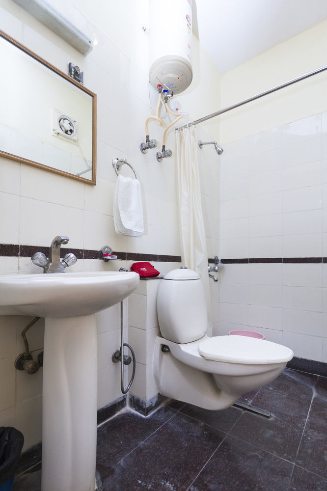 Hotel Umerkot Residency