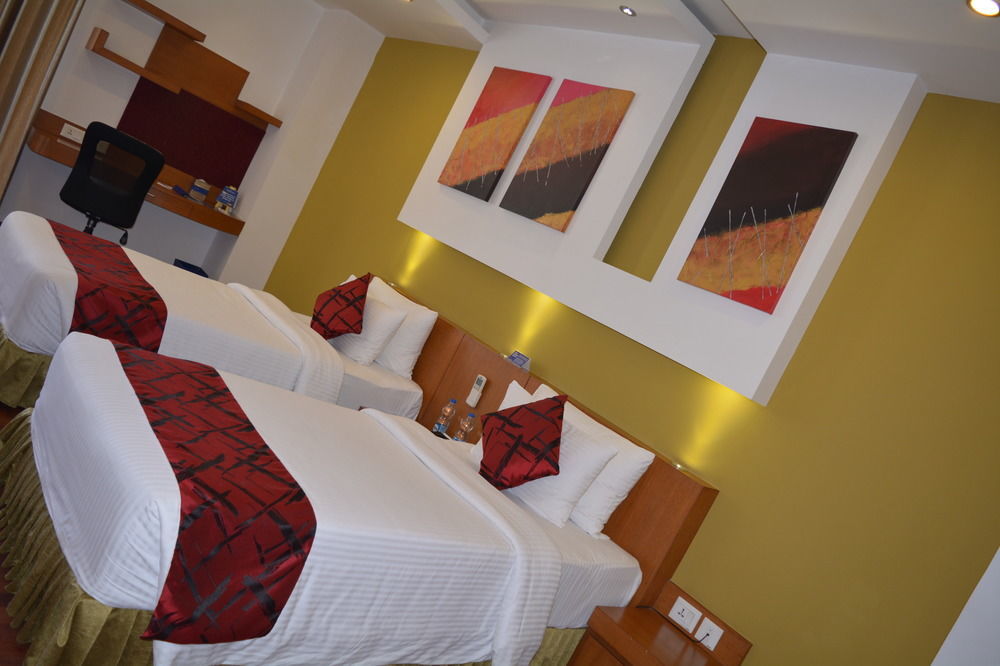 Hotel Bloomsuites I Electronics 4*