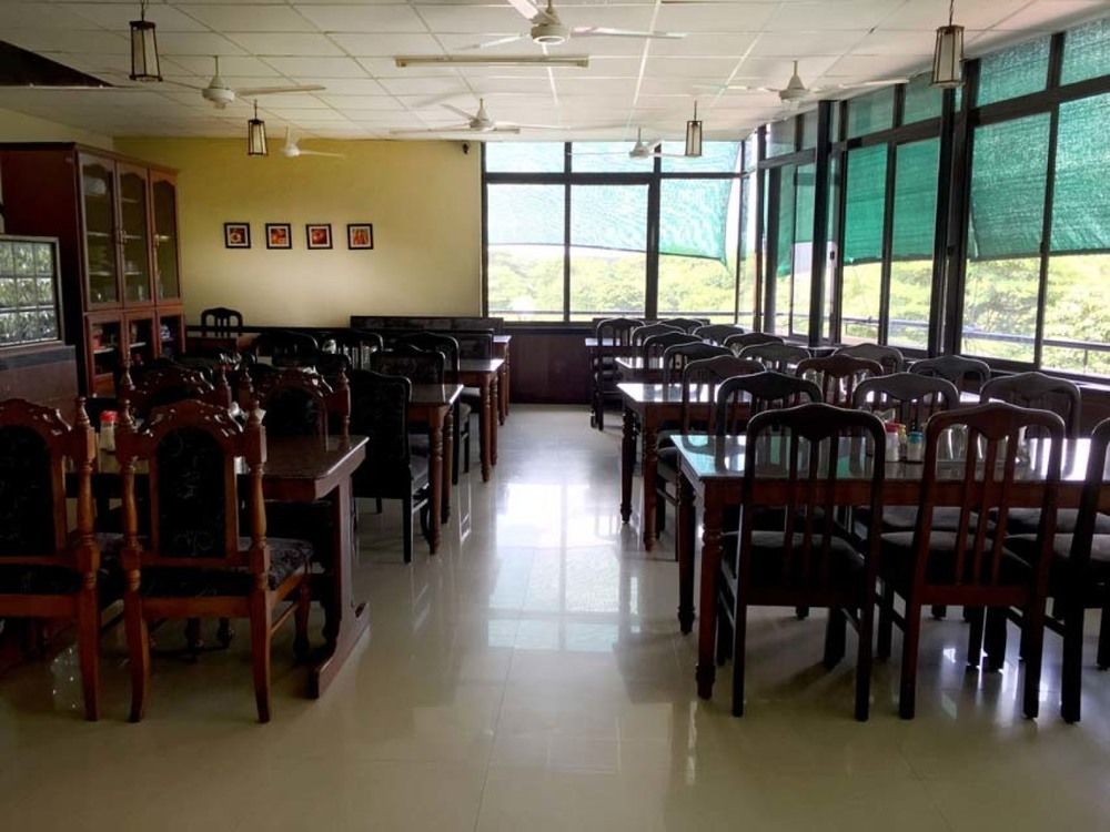 Hotel Oyo Rooms Koramangala Ejipura Main Road 3*
