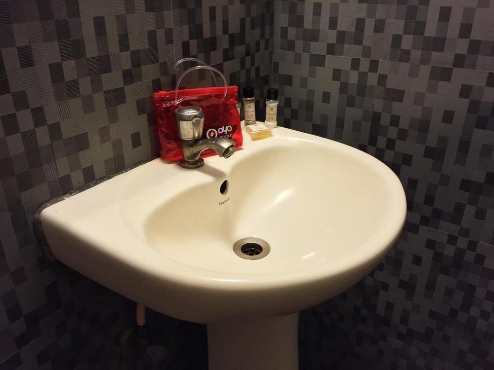 Hotel Oyo Shantinagar