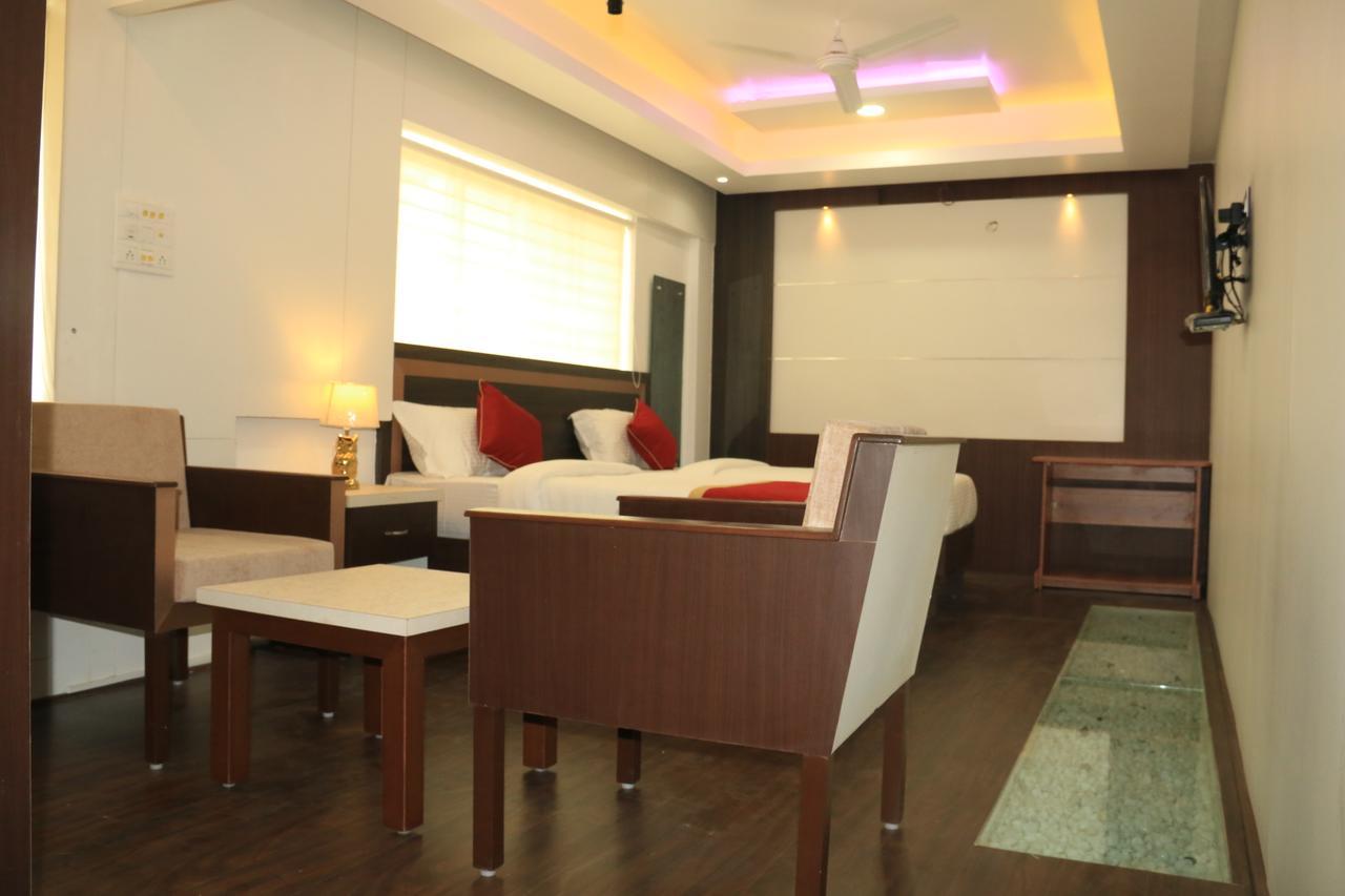 Flagship Malnad Residency Near Palace Hotel