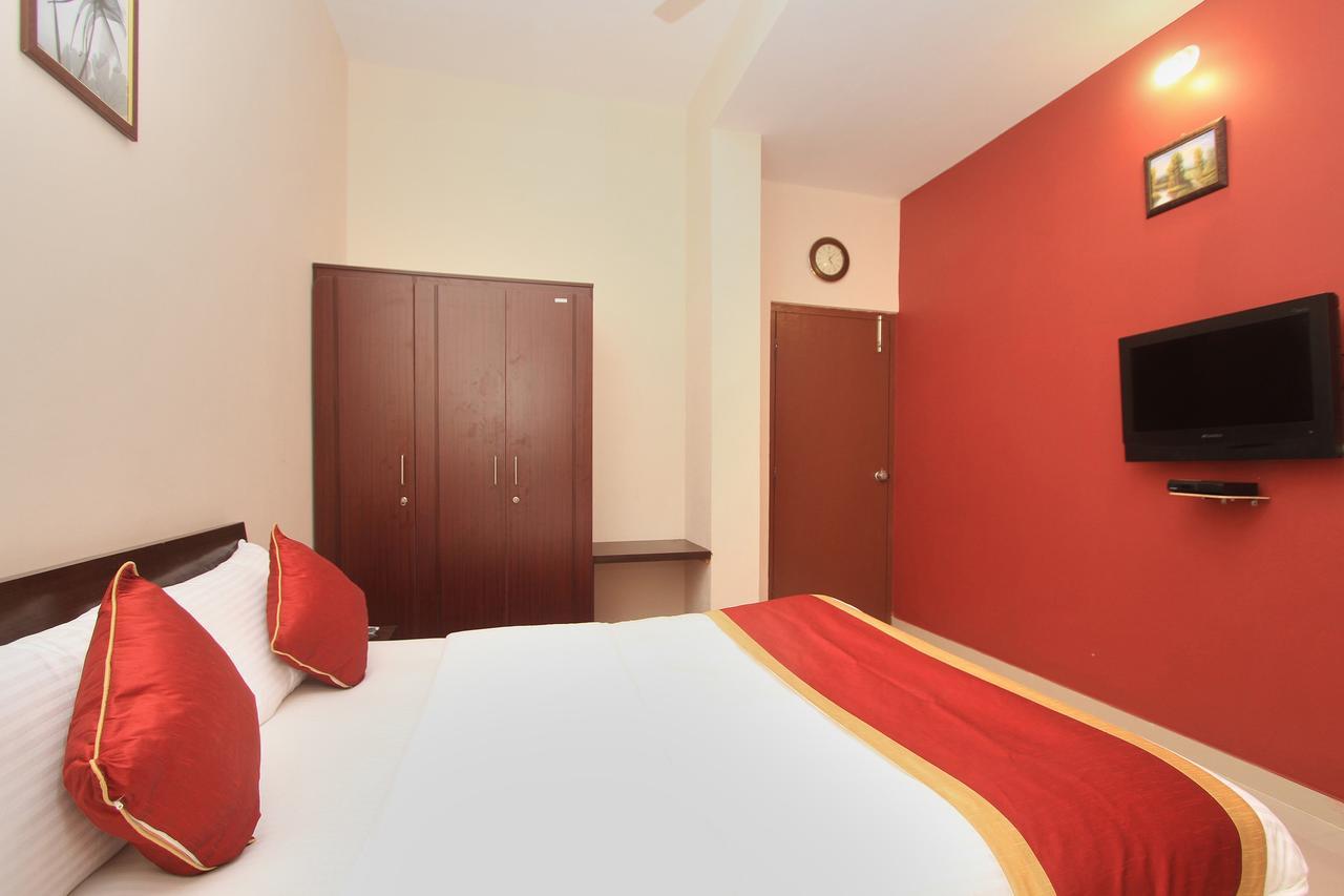 Oyo 10004 Sanjay Nagar 3*
