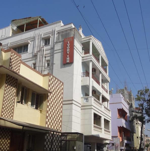 Hotel Ivory