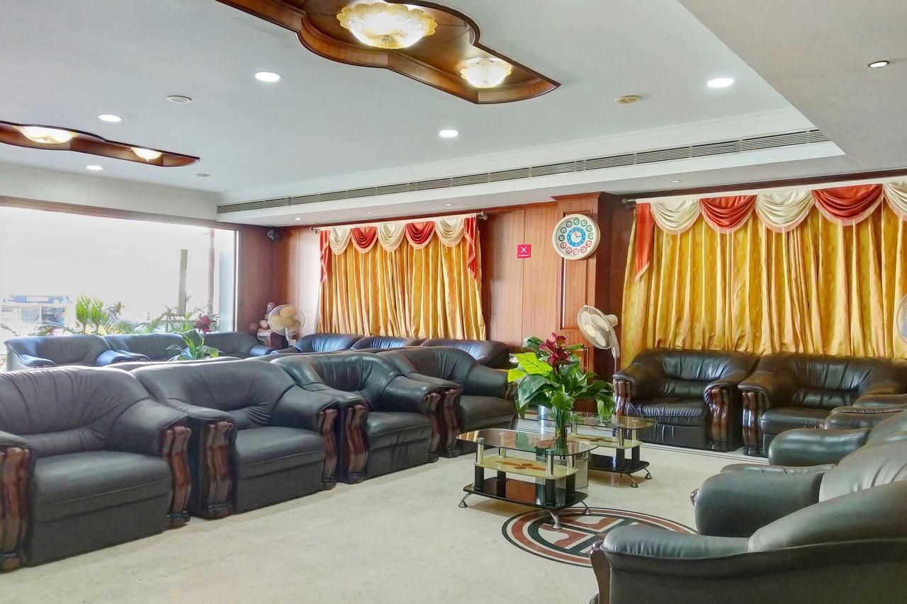 Oyo 11390 Vaibhav Residency Hotel Bangalore