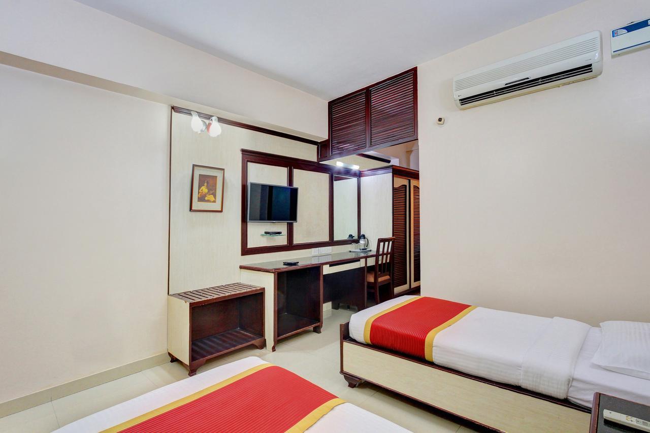 Oyo 11390 Vaibhav Residency Bangalore