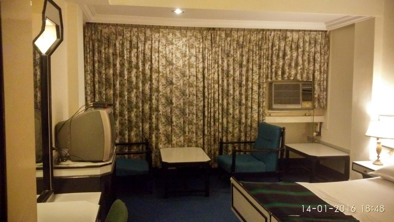 Rajmahal Hotel 3*