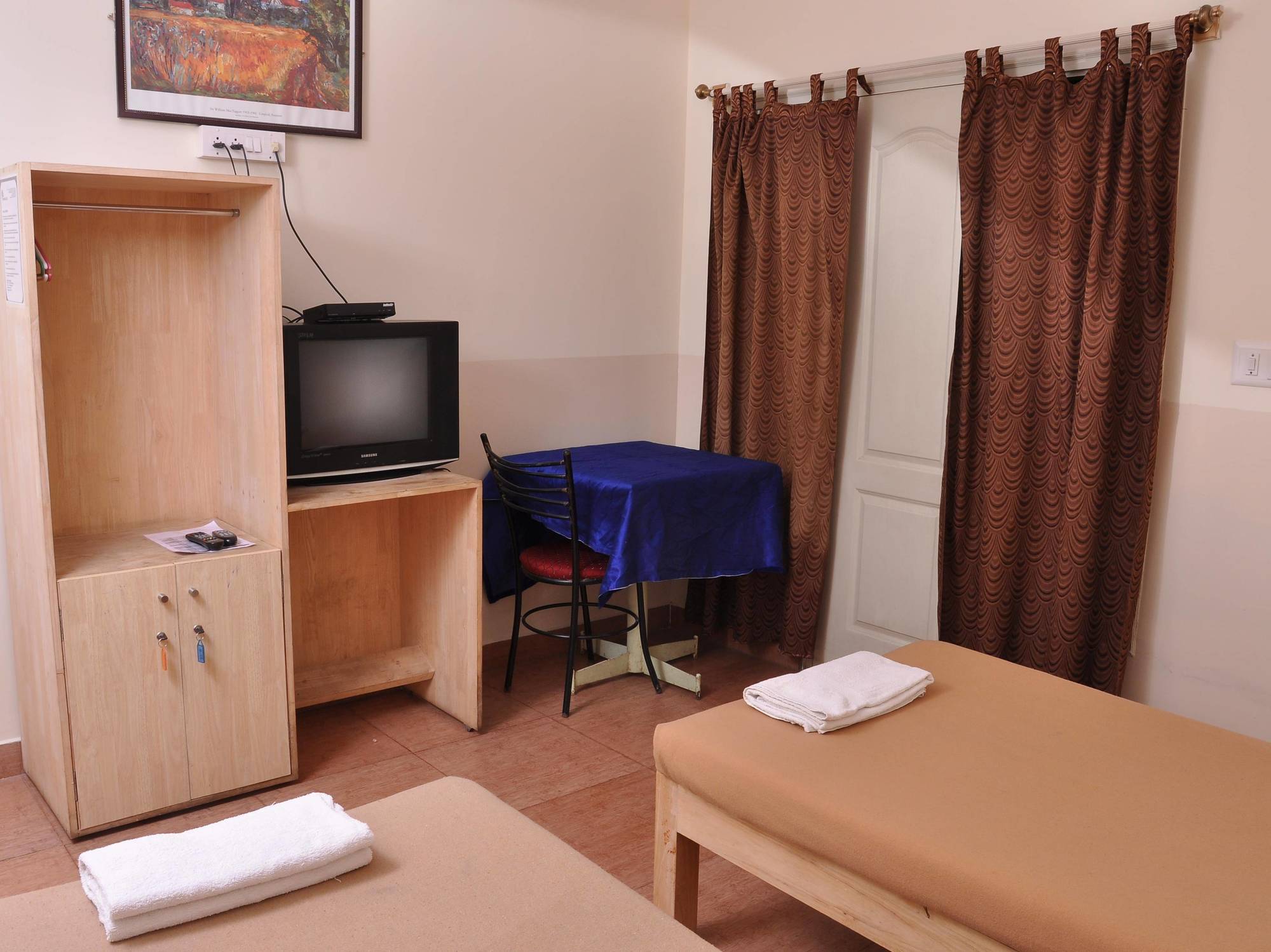 Hotel Merivianlets Service Bangalore