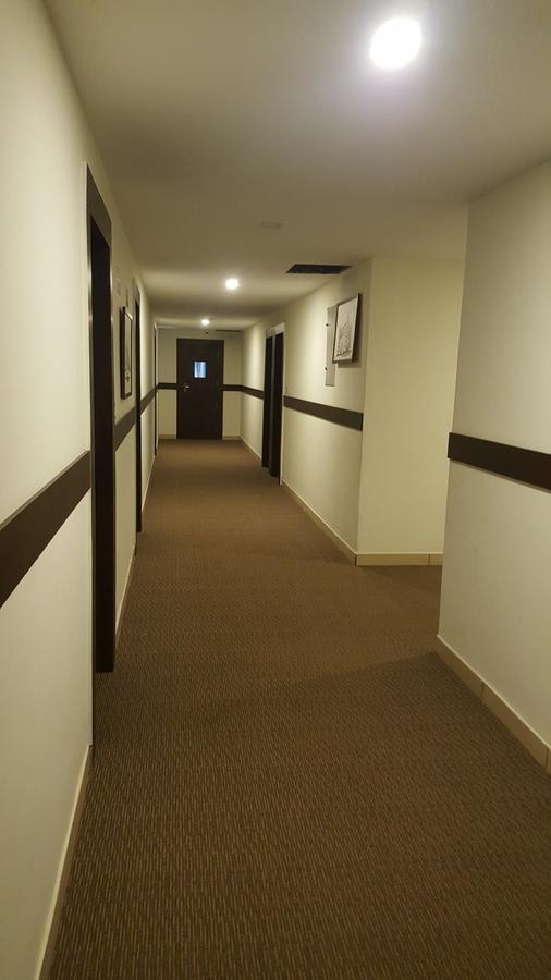Orbis Hotel