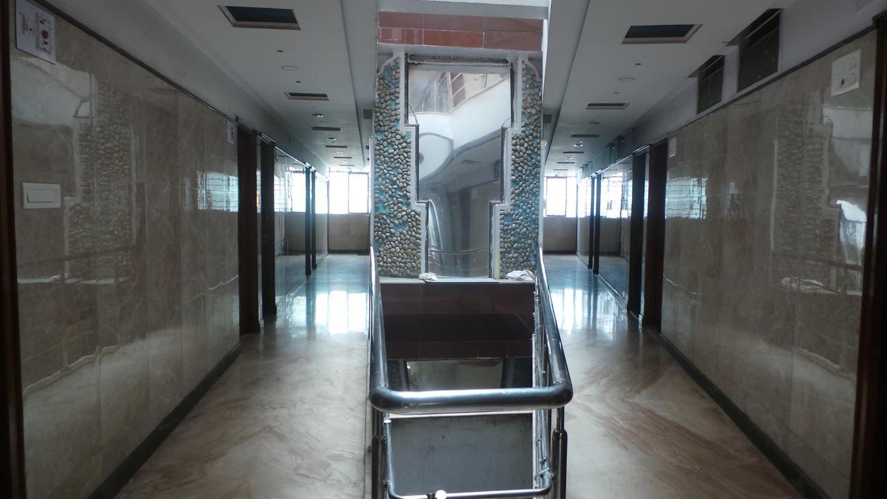 Adarsh Palace Hotel