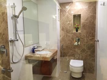 Oyo Premium Mg Road Trinity Hotel 3*