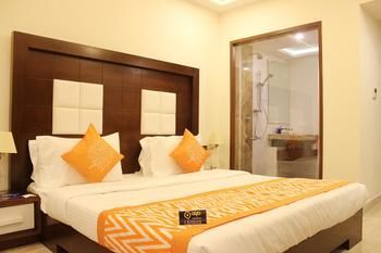 Hotel Oyo Premium Mg Road Trinity
