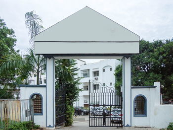 Oyo Premium Residency Road Hotel