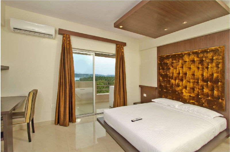 Chalet Lake City Bangalore Hotel