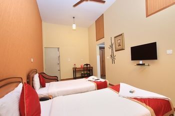 Oyo 2052 Compact Green View Hotel *