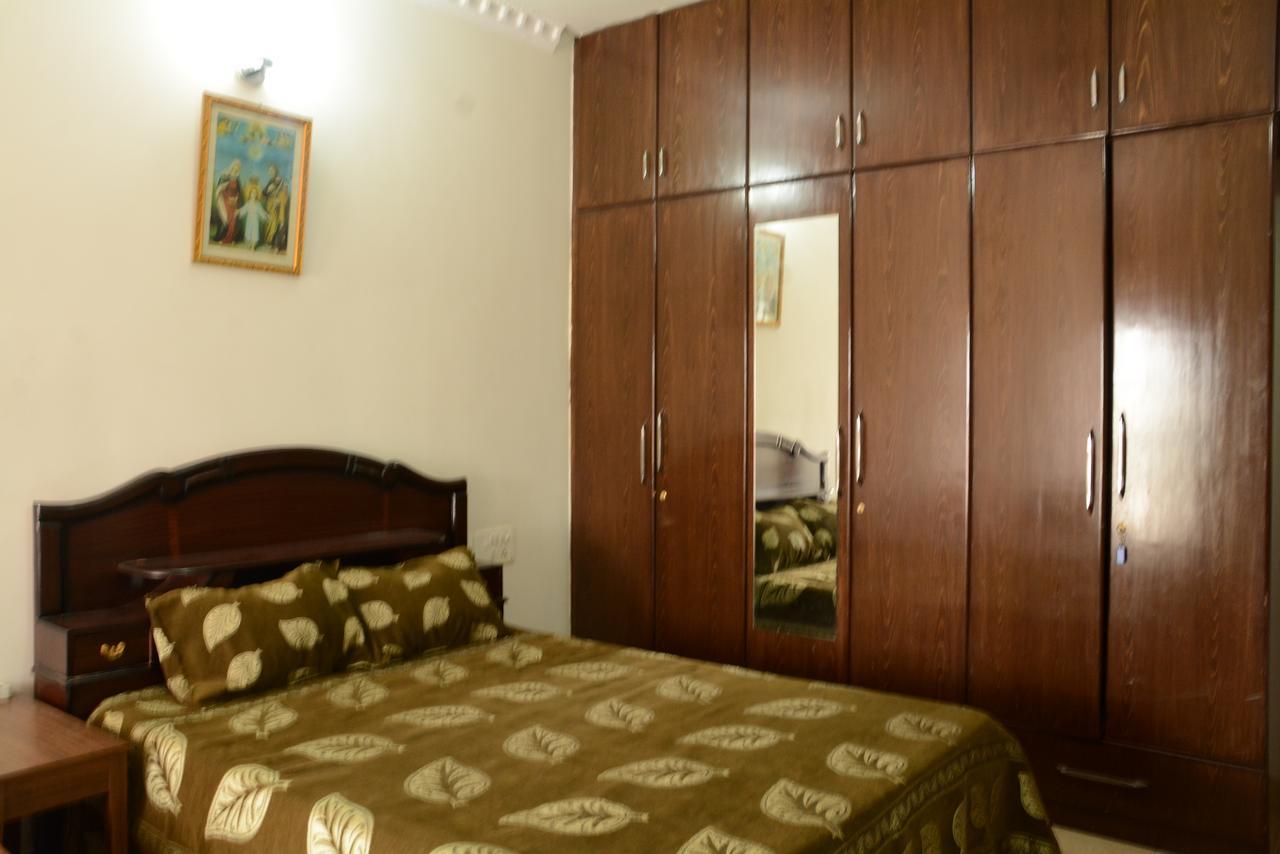 Clarence Residency Bed & Breakfast