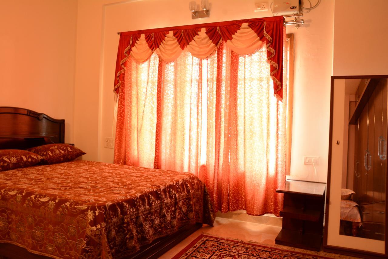 Clarence Residency Bed & Breakfast Bangalore
