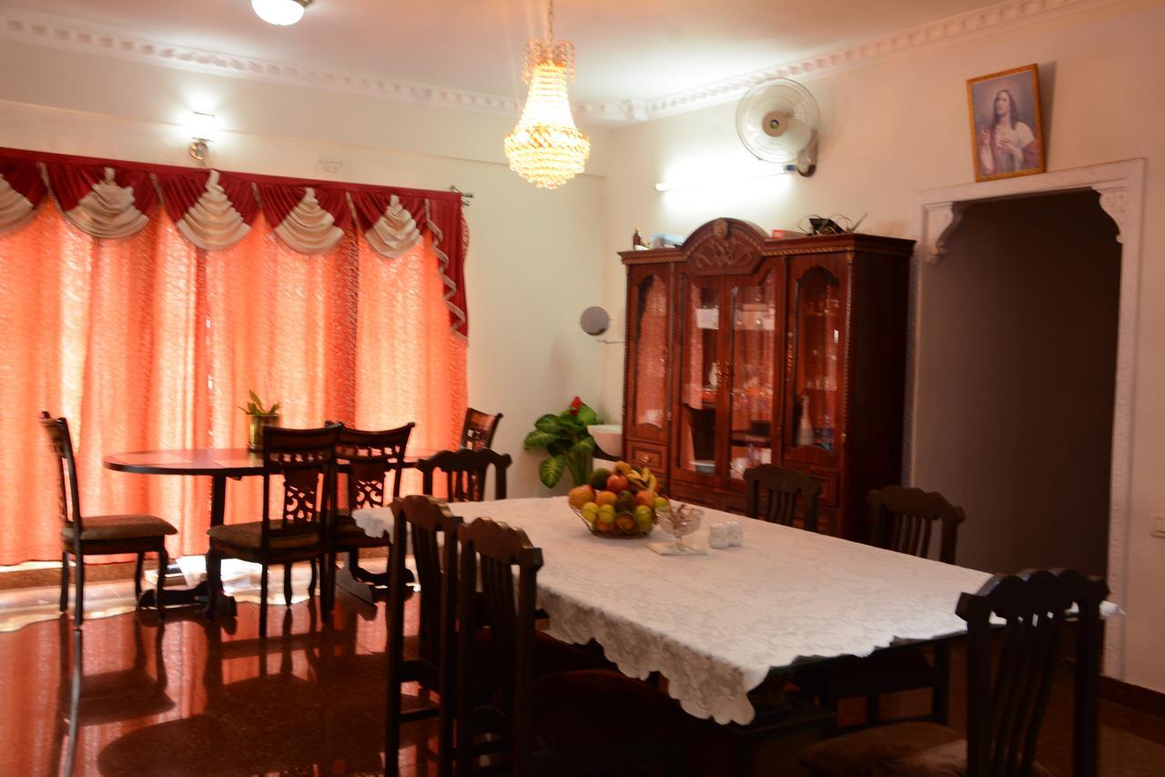 Clarence Residency Bed & Breakfast *