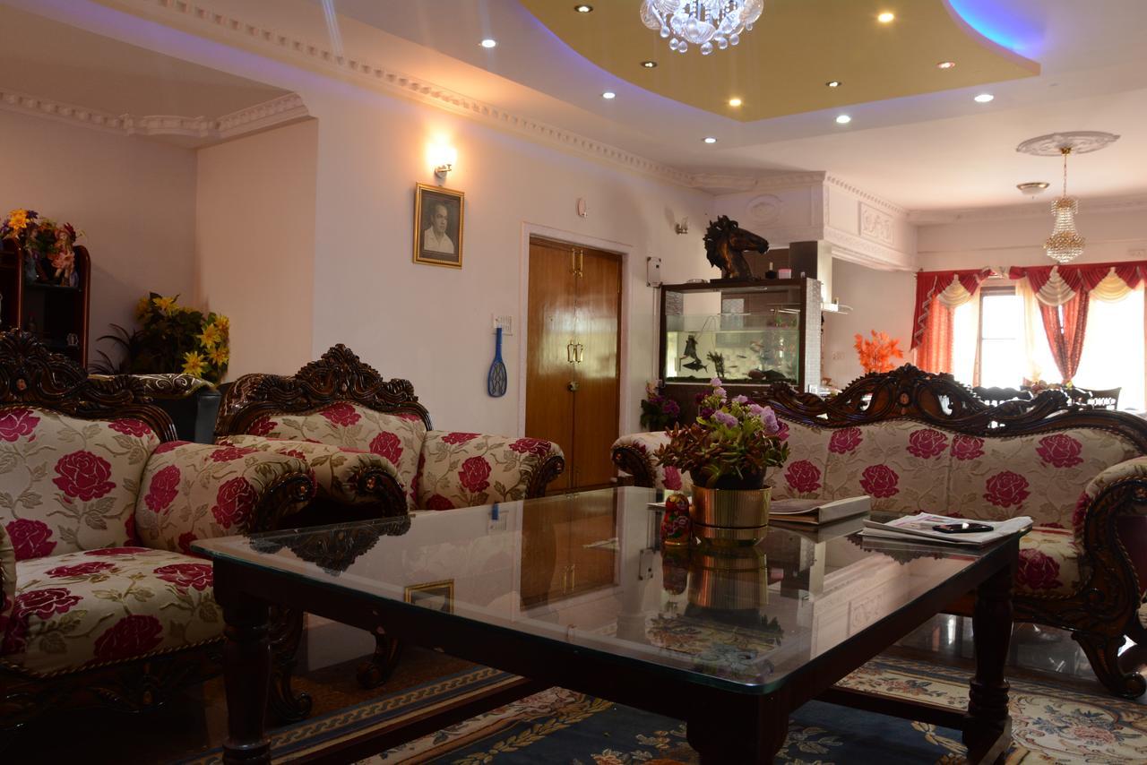 Clarence Residency Bed & Breakfast *