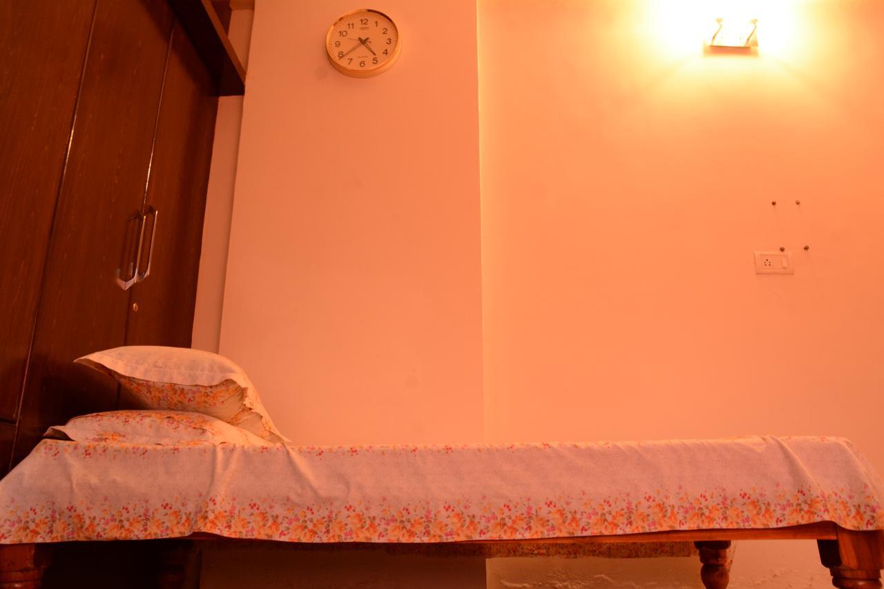 Clarence Residency Bed & Breakfast *