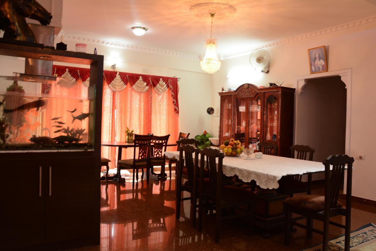 Clarence Residency Bed & Breakfast *