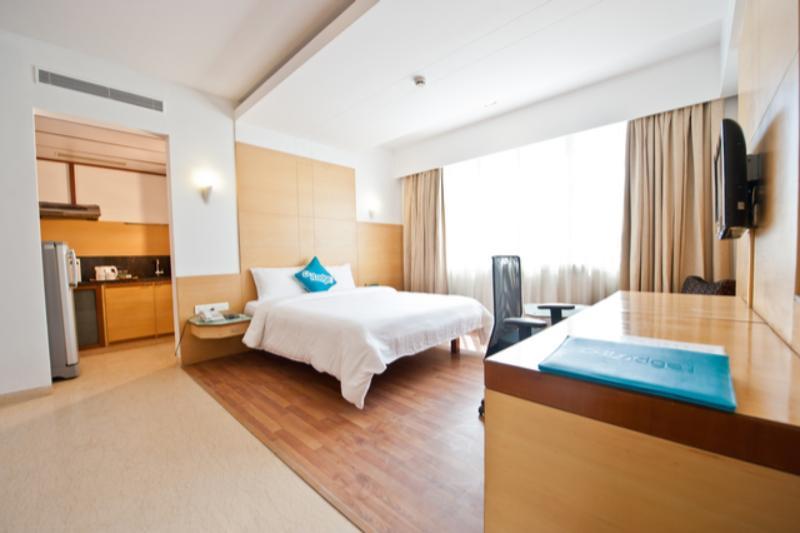 Bloomrooms @ Indiranagar 4* Bangalore