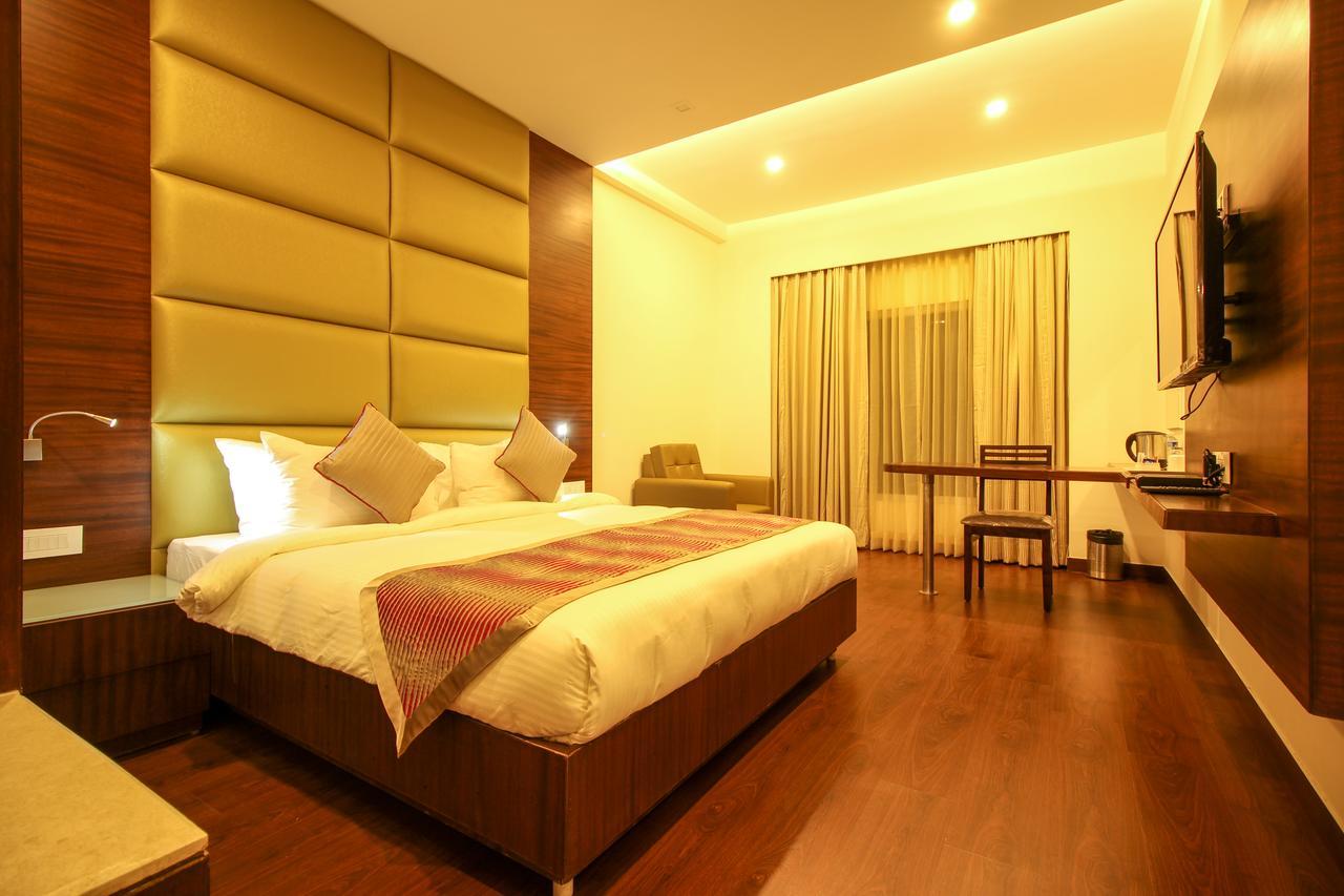 The Palladium 3* Bangalore