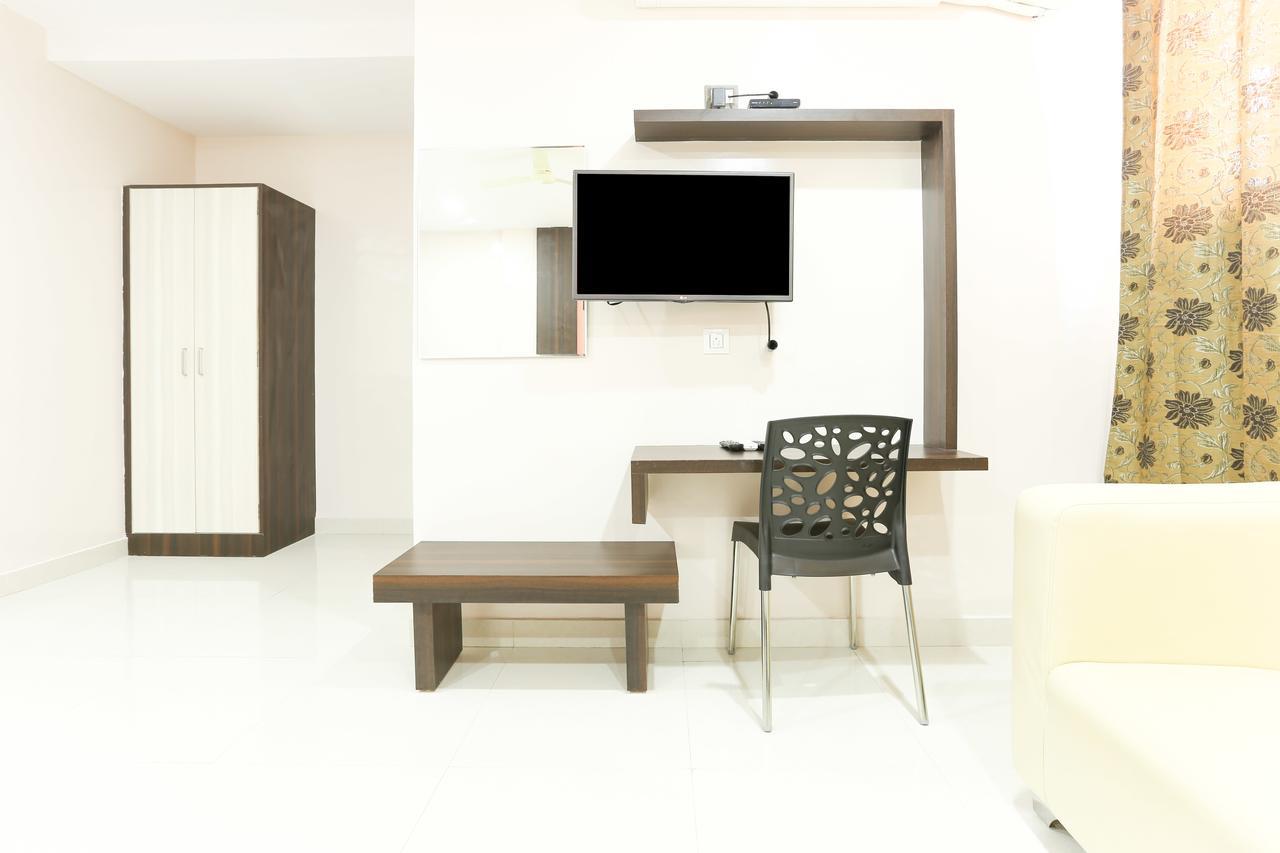 Hotel Habitat Comforts 3*