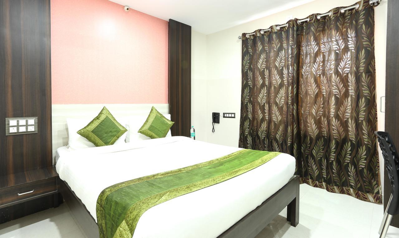 Hotel Habitat Comforts 3*