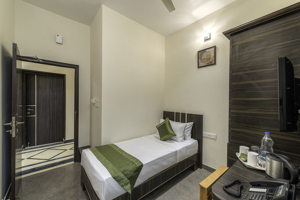 Hotel Treebo Silicon Business 3*