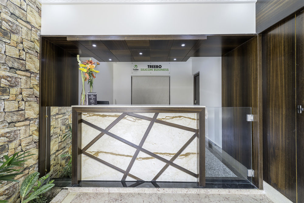 Hotel Treebo Silicon Business 3*