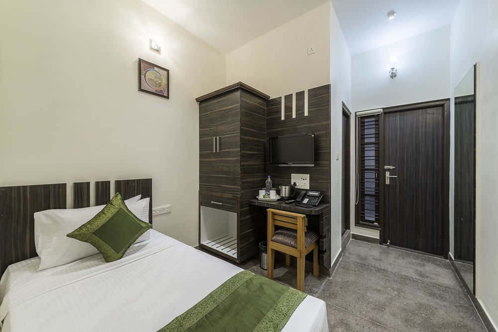 Treebo Silicon Business 3* Bangalore