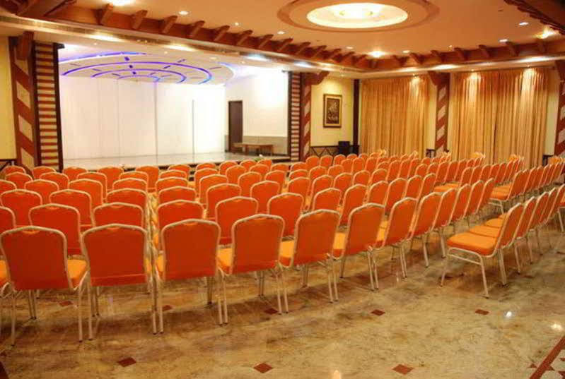 Hotel Golden Metro 3*