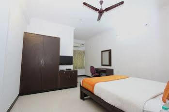 Hotel Oyo 29638 Gmr 18 3*