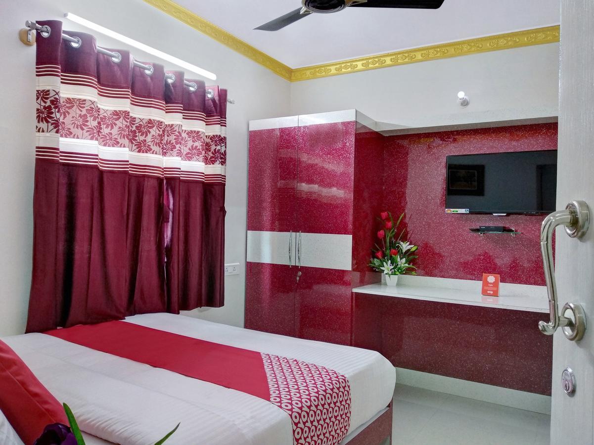 Hotel Oyo 11093 Rathod 3*