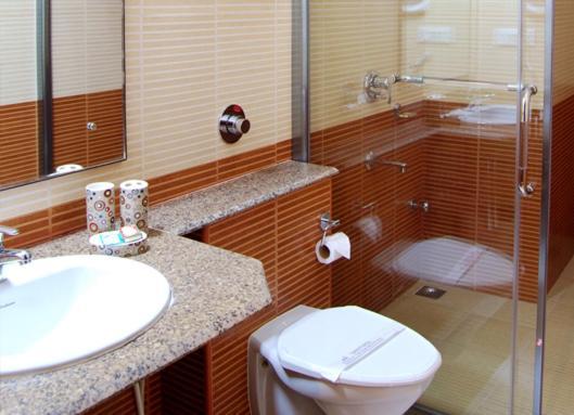 Sterling - Langford Town Hotel 3*