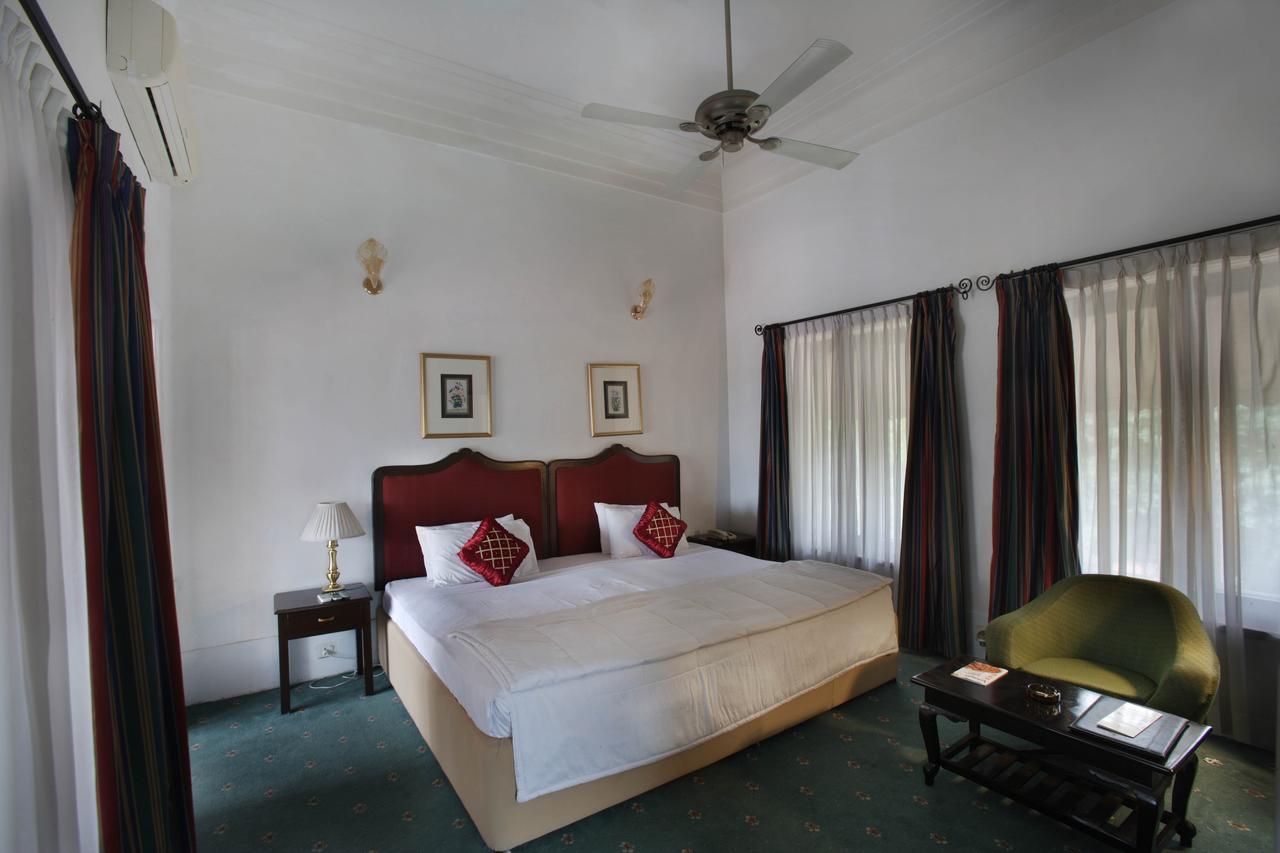 Jayamahal Palace Hotel 4*