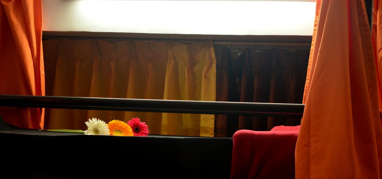 Social Rehab Downtown Hostel Bangalore