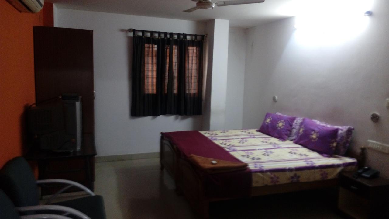 El-shaddai Homes Guest house