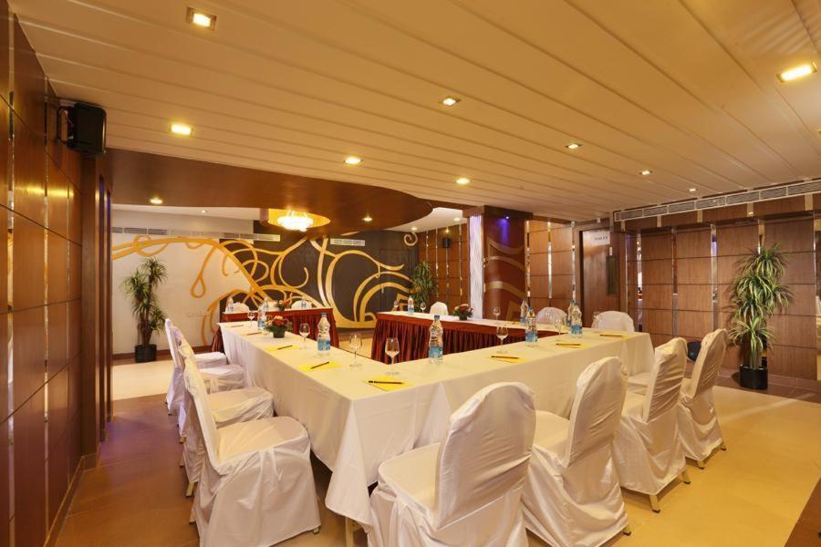 The Nines Business 3*